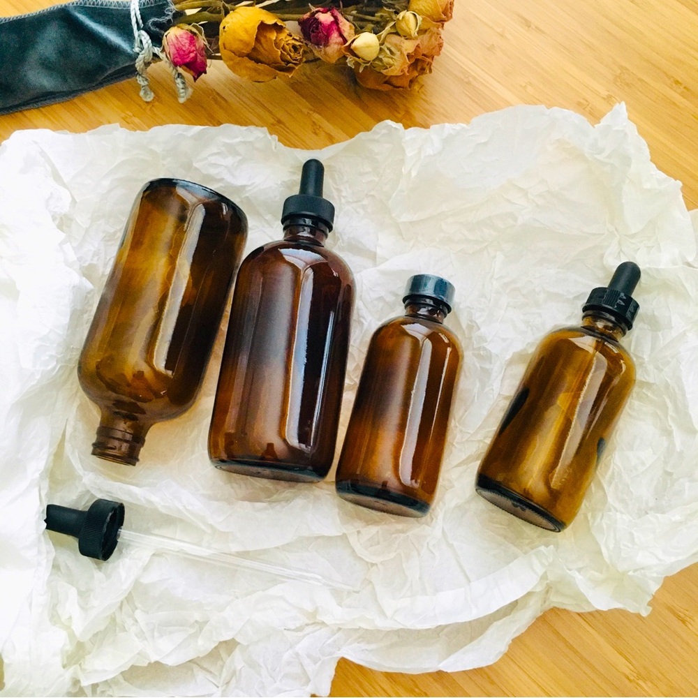 LP Set of 4 Amber Glass Medicine Bottles With Droppers | 4 oz and 8 oz